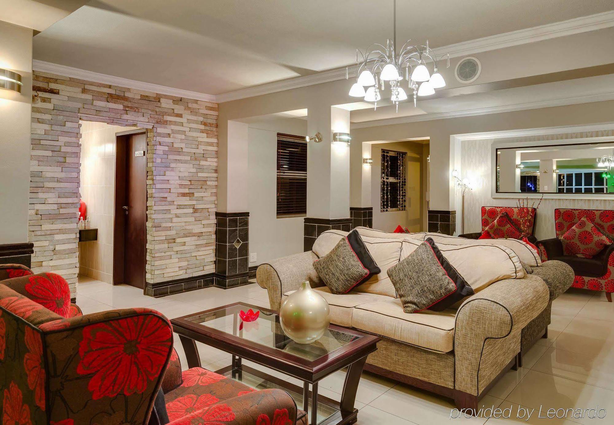 Bon Hotel Емпангені Екстер'єр фото