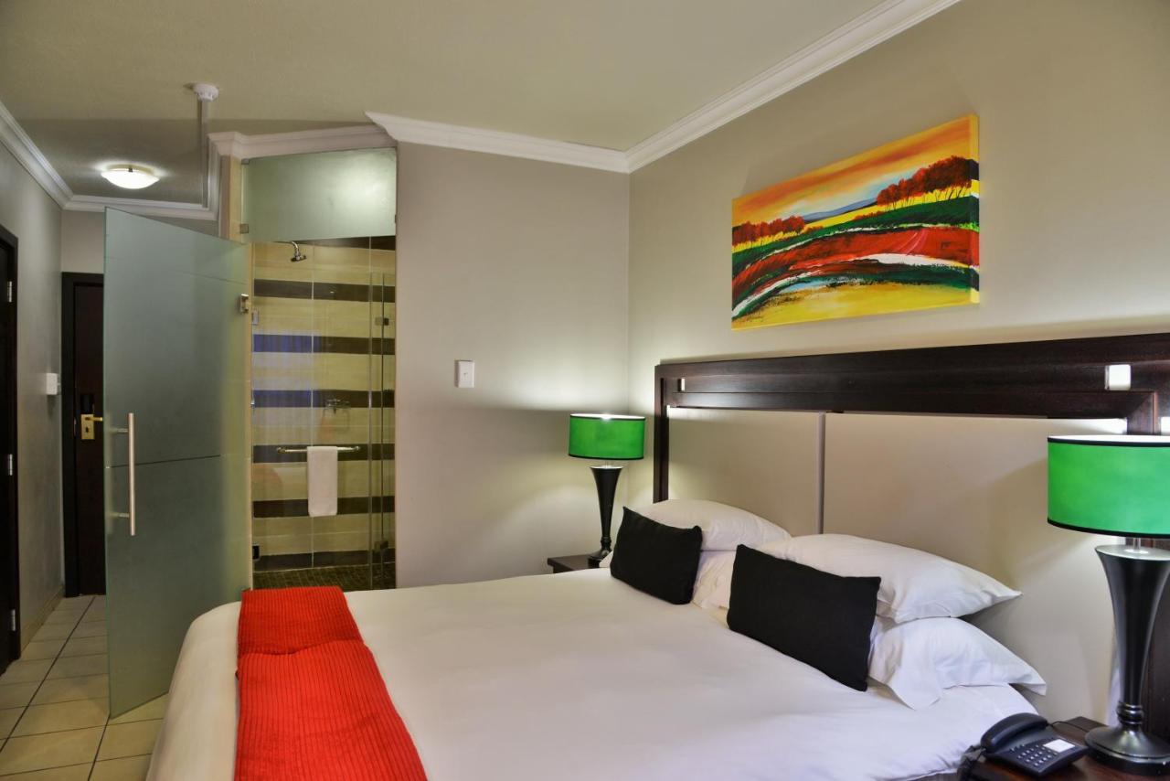 Bon Hotel Емпангені Екстер'єр фото